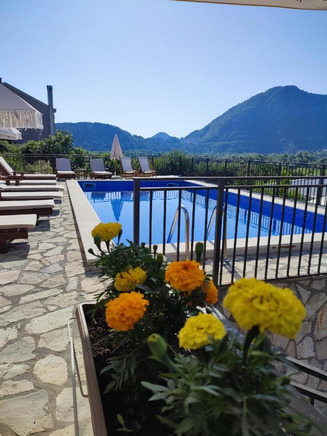 Apartments Kingfisher Virpazar Exterior foto